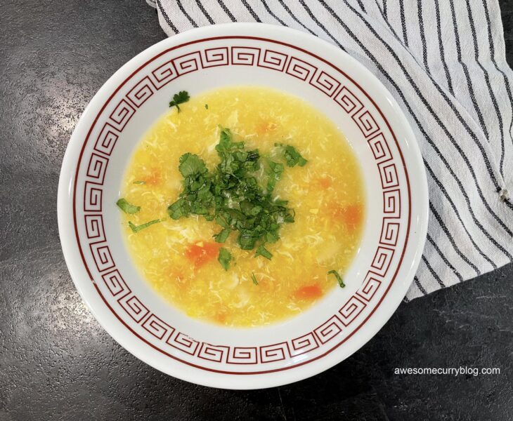 кантонский суп из курицы с кукурузой и яйцом