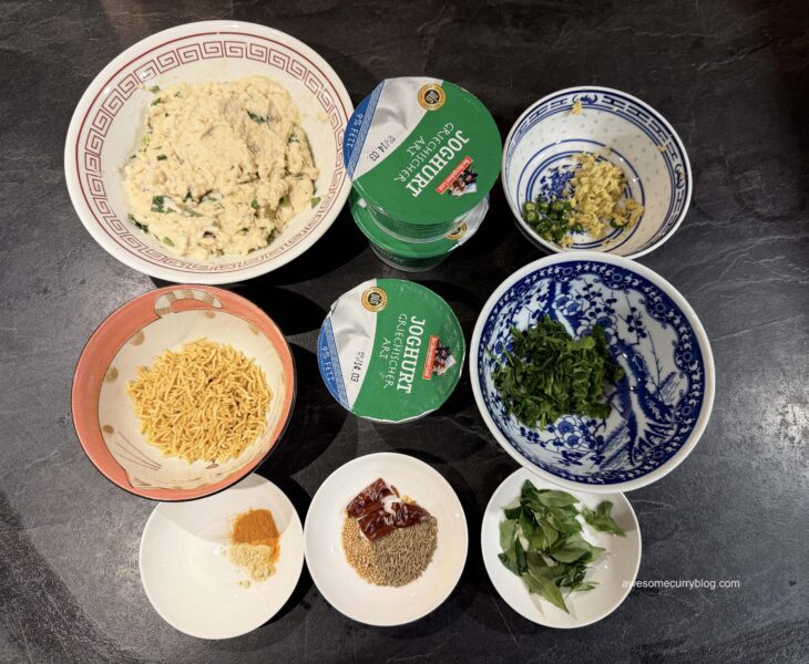 ингредиенты для приготовления perugu vada - индийских пончиков в йогуртовом соусе